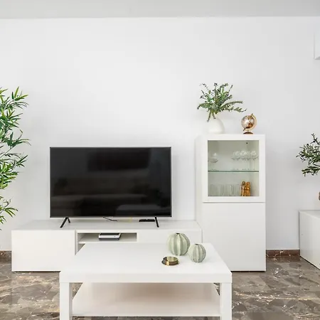 Seaview In By Costarentals - Ref 67 * فوينخيرولا